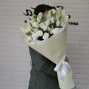 Букет из эустомы