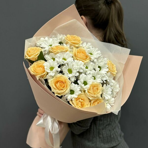 Сборный букет «ушки пич»