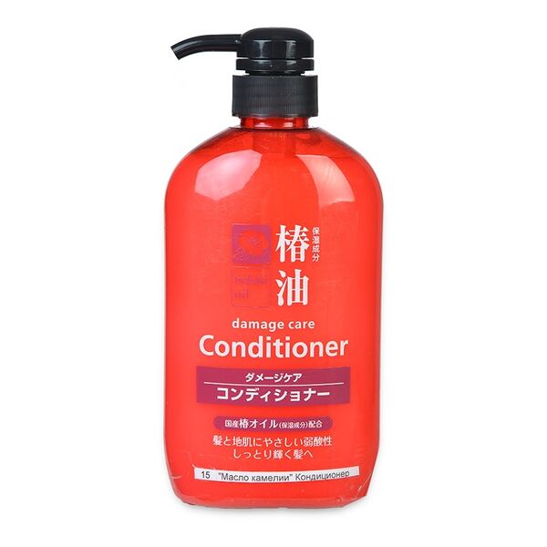 Кондиционер для волос Cosme Station с натуральным маслом камелии 