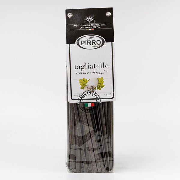 Паста с чернилами каракатицы