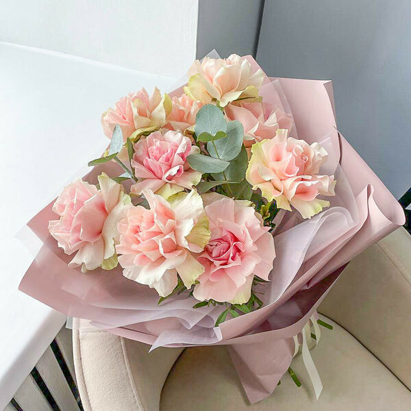 Супер WOW эффект !!!  Букет французских роз с эвкалиптом