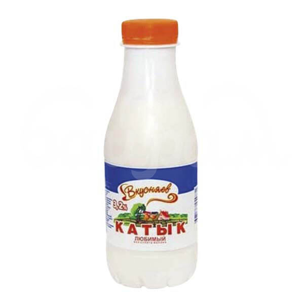Катык Любимый Вкусняев 3.2% 450гр пэт