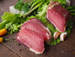 Прод из свин мясн с/в ц/кус мякотный Филей Саксонский охл в/у тр/упак вес БилтонгФуд