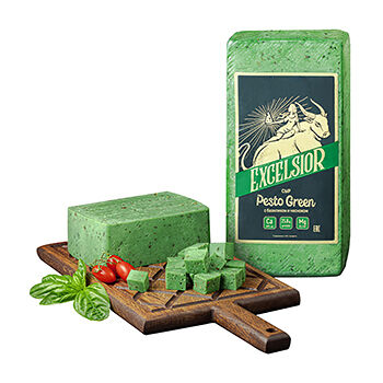 Сыр Pesto Green с базиликом и чесноком 45%, Excelsior, Россия, БЗМЖ