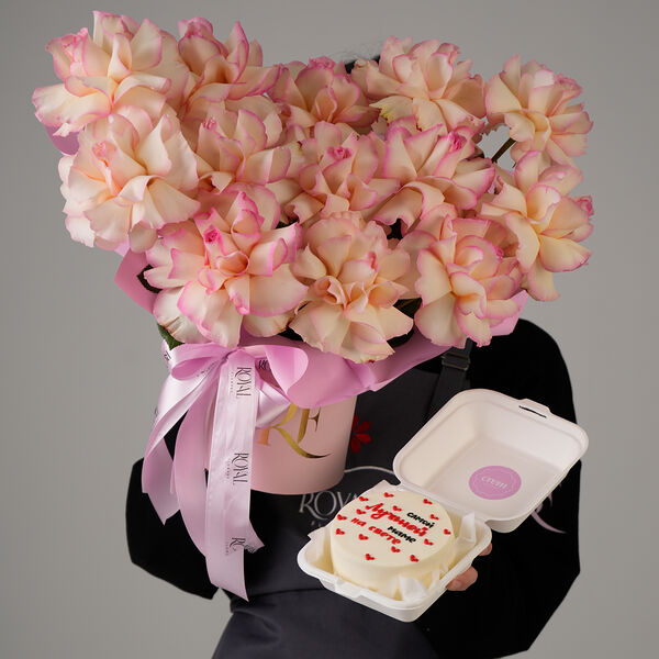 13 роз и тортик
