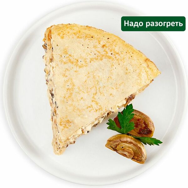 Блинный торт с курицей и грибами