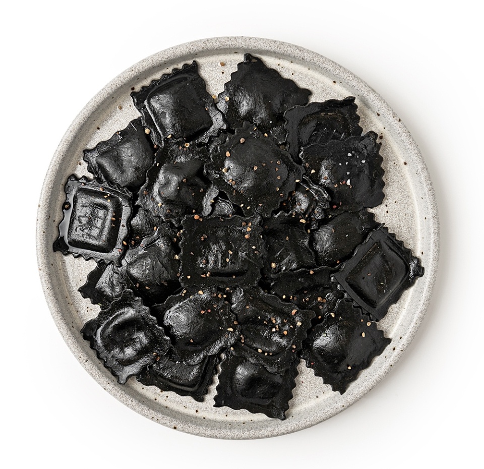 

Равиоли с грибным соусом с ароматом трюфеля и шпинатом Taste of, Почти готово 250г, Россия