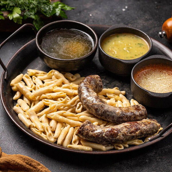 Жижиг-Галнаш с вяленой колбасой