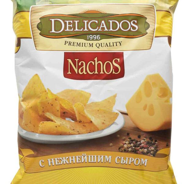 Чипсы кукурузные Delicados Nachos с нежнейшим сыром