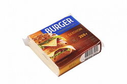 Сыр плав в тостах С БЕКОНОМ (слайсы) жир. 45% 200г ВURGER