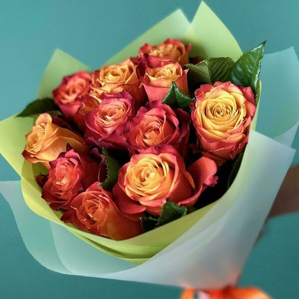 Букет цветов из 11 эквадорских роз Атомик