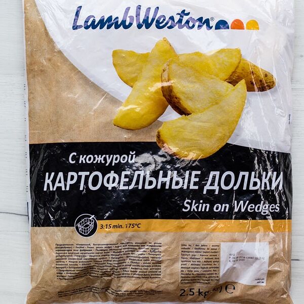 Картофельные дольки в кожуре