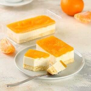 Пирожное с мандаринами и маракуйей на суфле Птичка МясновЪ Пекарня