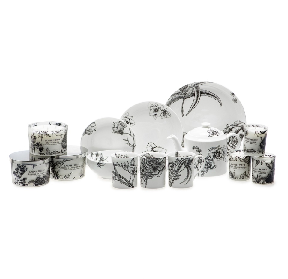 

Свеча Sarah Horne Botanicals Freesia & Orange Blossom в стекле, 3 фитиля, 500 мл 1 шт.