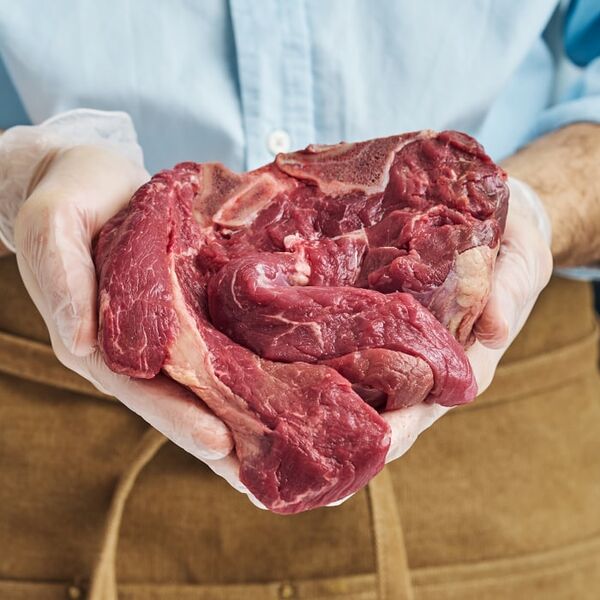 Шея говяжья на кости