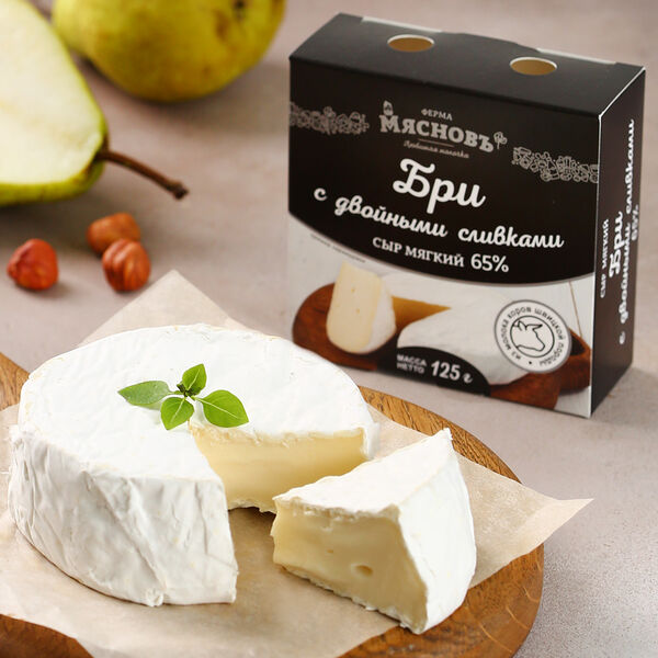 Сыр Бри с двойными сливками 65% МясновЪ Ферма от КуулКлевер