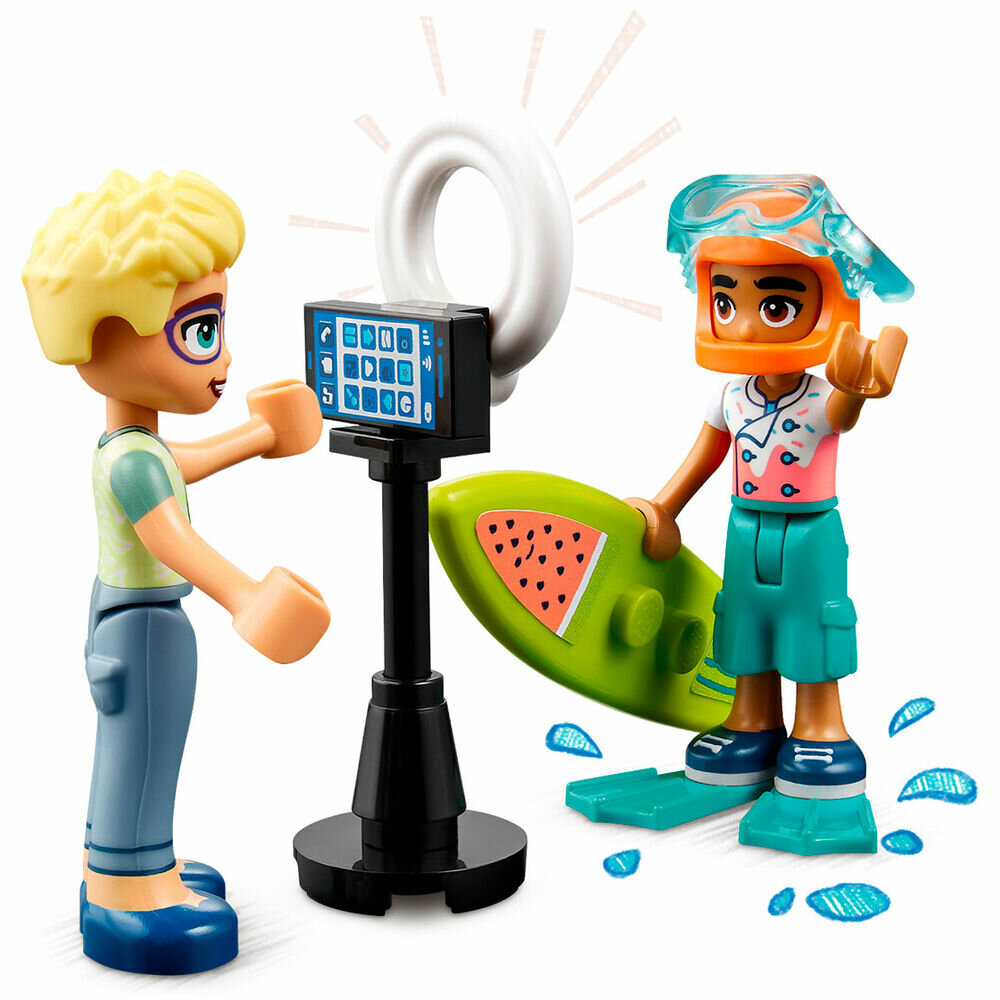 

LEGO Friends Комната Лео 41754