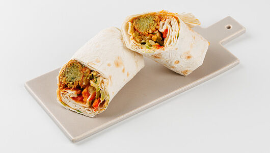 Сэндвич-ролл Вкусвилл кафе Фалафель с хумусом и овощами