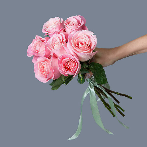 Монобукет 7 Роз Hermosa под ленту