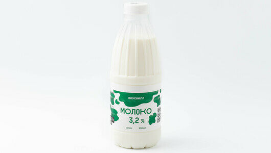 Молоко 3,2% в бутылке