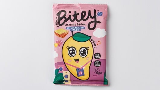 Вафли Take a Bitey Манго-Морковь 35г