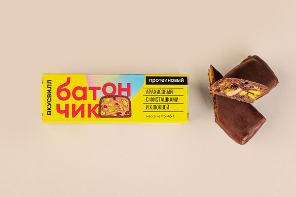 Батончик протеиновый с фисташками и клюквой