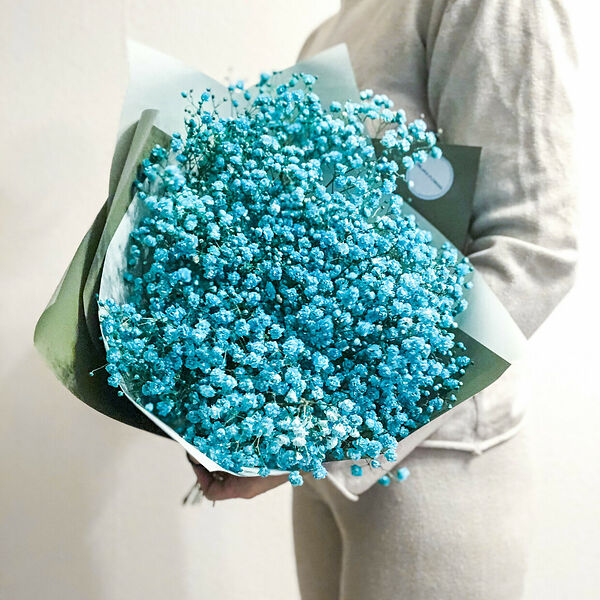 Букет из гипсофилы в цвете Тиффани