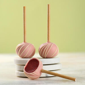 Пирожное Кейк-попс Клубничный МясновЪ Пекарня