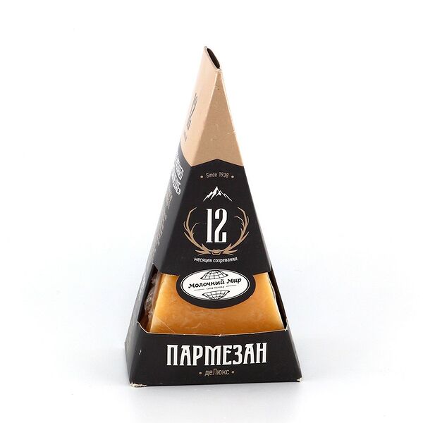 Сыр тв Пармезан де люкс выдерж 12 мес 45% 250г Молочный мир