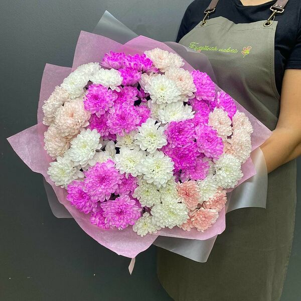 Букет из 15 кустовых хризантем