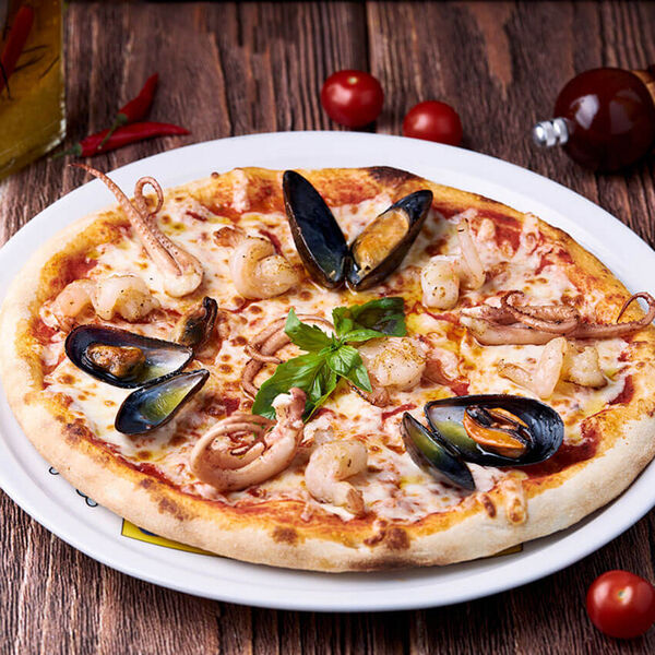 Пицца с морепродуктами