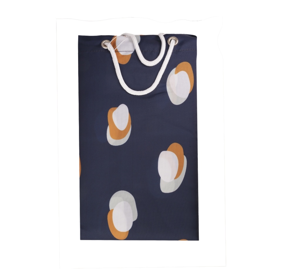 

Штора для ванной Tkano темно-синего цвета с принтом Sun Spots из коллекции Wild, 180х200 см