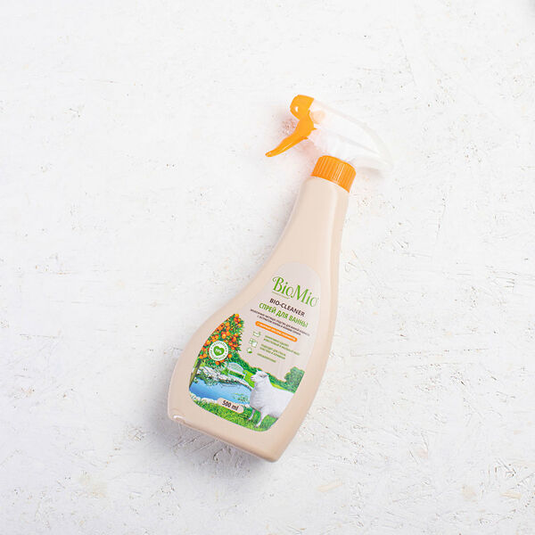 Экологичное чистящее средство для ванной комнаты