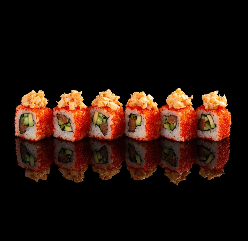 

Роллы Taste of Уже Готово с лососем и спайси креветкой, 6 шт