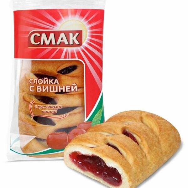 Слойка Смак с вишневой начинкой