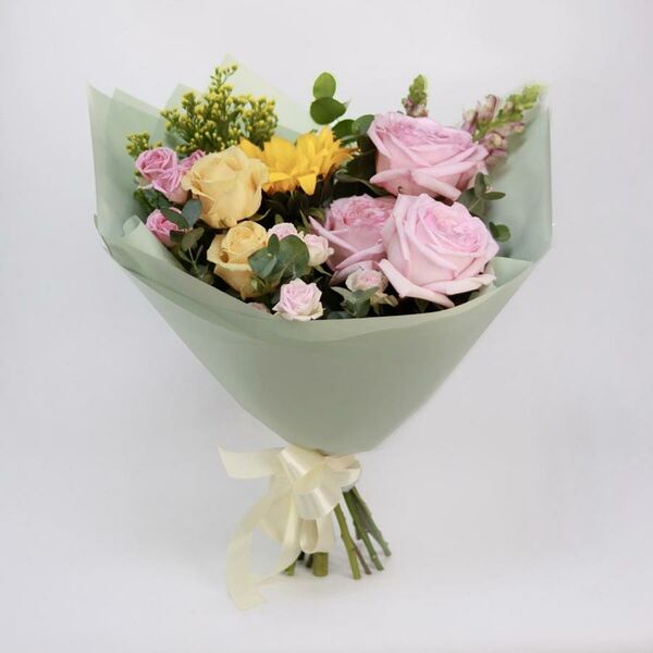 Букет цветов Реверанс