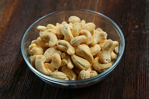 Кешью сырой