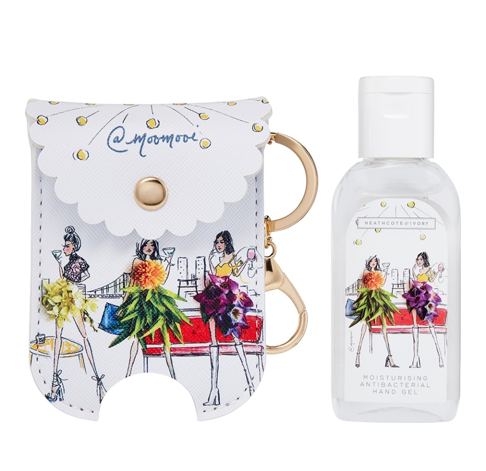 

Гель для рук Heathcote & Ivory Meredith wing Hydrate Scent Refresh Hand Gel Bag Charm в сумочке, 45 мл