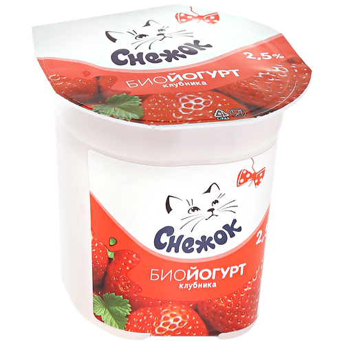 Биойогурт Снежок клубника густой 2.5%