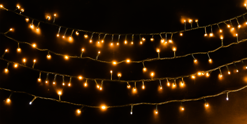 

Электрогирлянда HOMECLUB Premium 200LED-ламп, 25% мерцающих flash-ламп, 15м, теплый белый, холодный белый, IP20 Арт. 19-201026/XYIP-24ELED-200-M