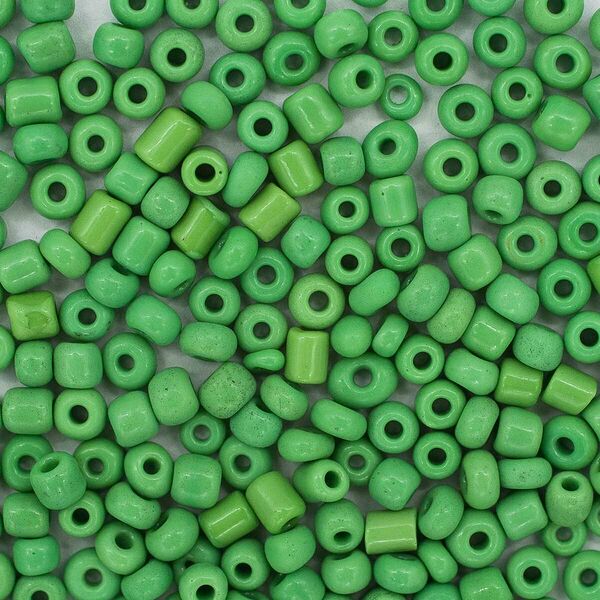 Бисер (стекло) 6/0, 15г, Astra&Craft(47 св.зелёный/непрозр.),упак