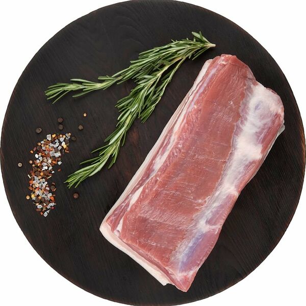 Свиная грудинка без кости со шкурой ТМ Глобус