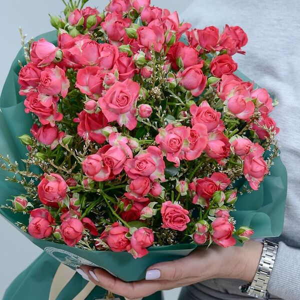 Зевс кустовые розы