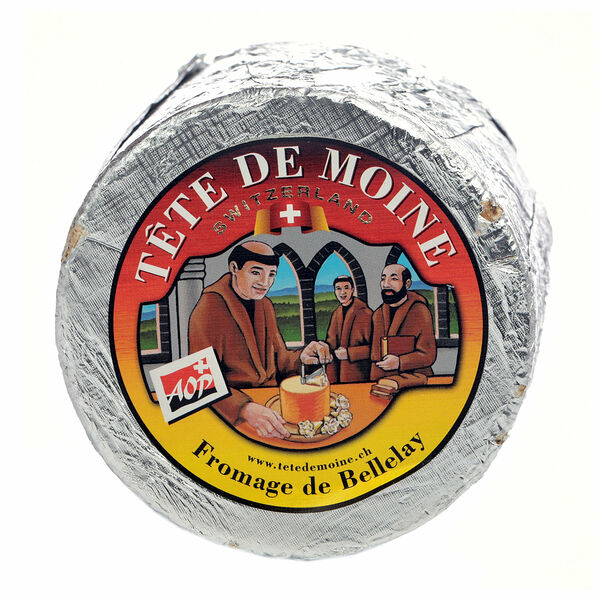 Сыр сычужный твёрдый Margot Fromages Tete de Moine 51% вес