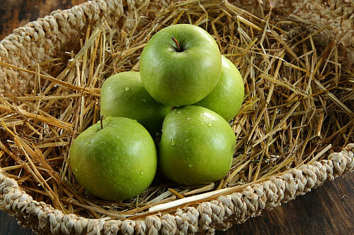 Яблоки Гренни Смит