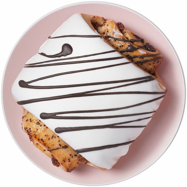 Булочка с начинкой слива с маком, 140г