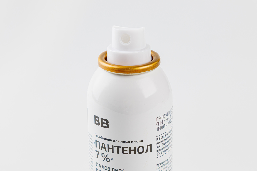 

Спрей-пена Вкусвилл для лица и тела "Пантенол 7%" с алоэ вера и витаминами А, Е, F, 130 г