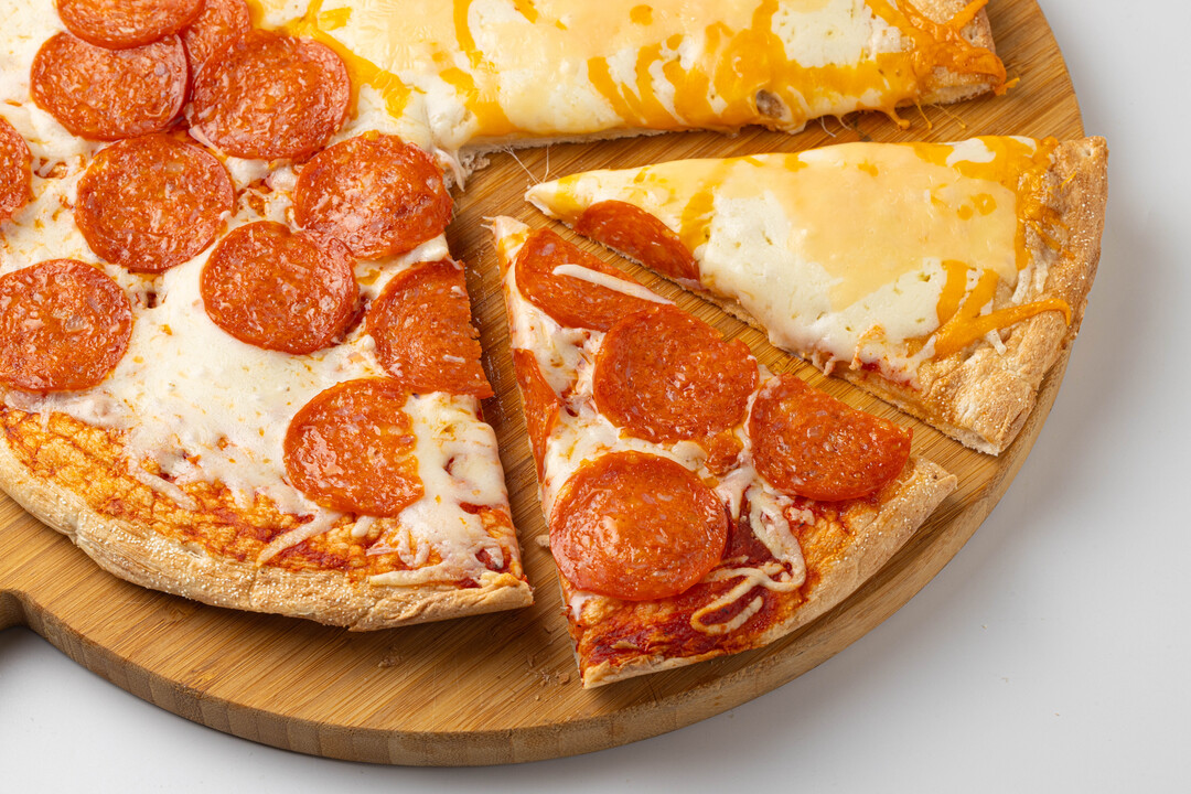 

Пицца ВкусВилл 4 сыра-Пепперони охлажденная 400 г