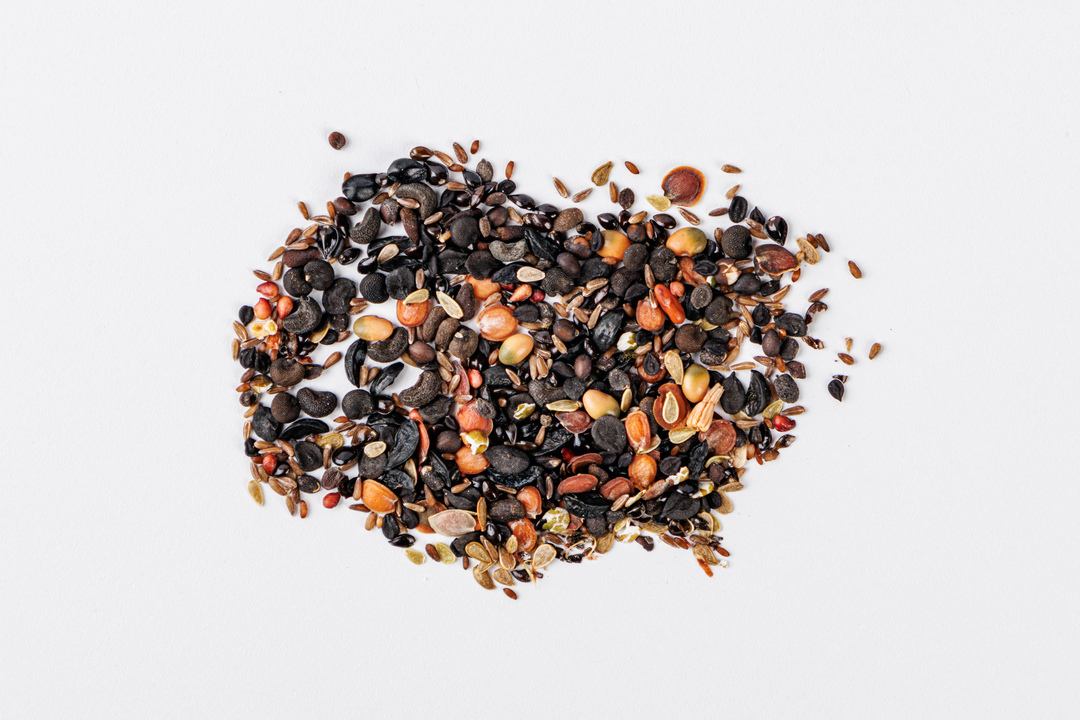 

Смесь семян Низкорослые многолетники Поиск Цветочный коктейль 0.3 г