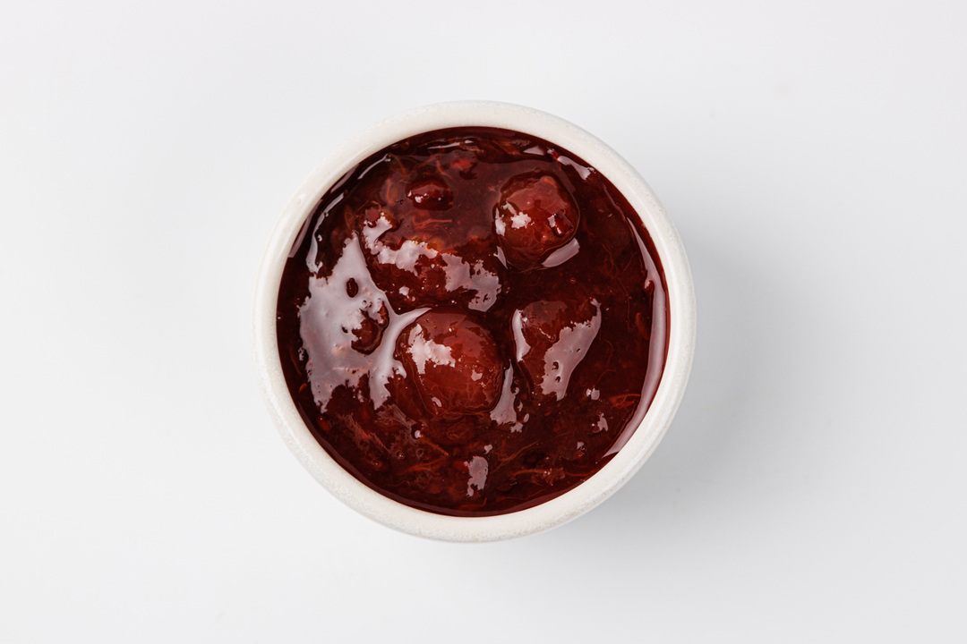 

Варенье Briut из крыжовника с красной смородиной на сиропе из топинамбура 200 г